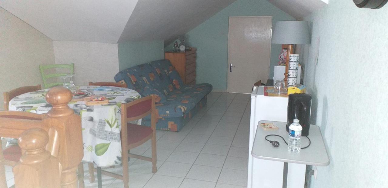 Chticabane Taintrux Exteriér fotografie