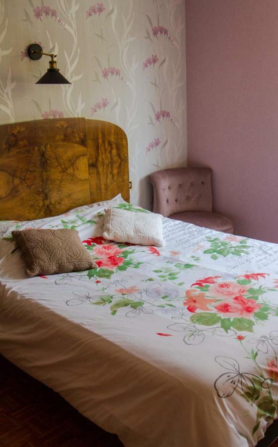 Chticabane Taintrux Exteriér fotografie